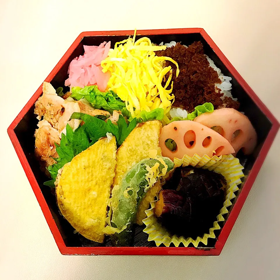 Snapdishの料理写真:2/20 お弁当|あーるさん