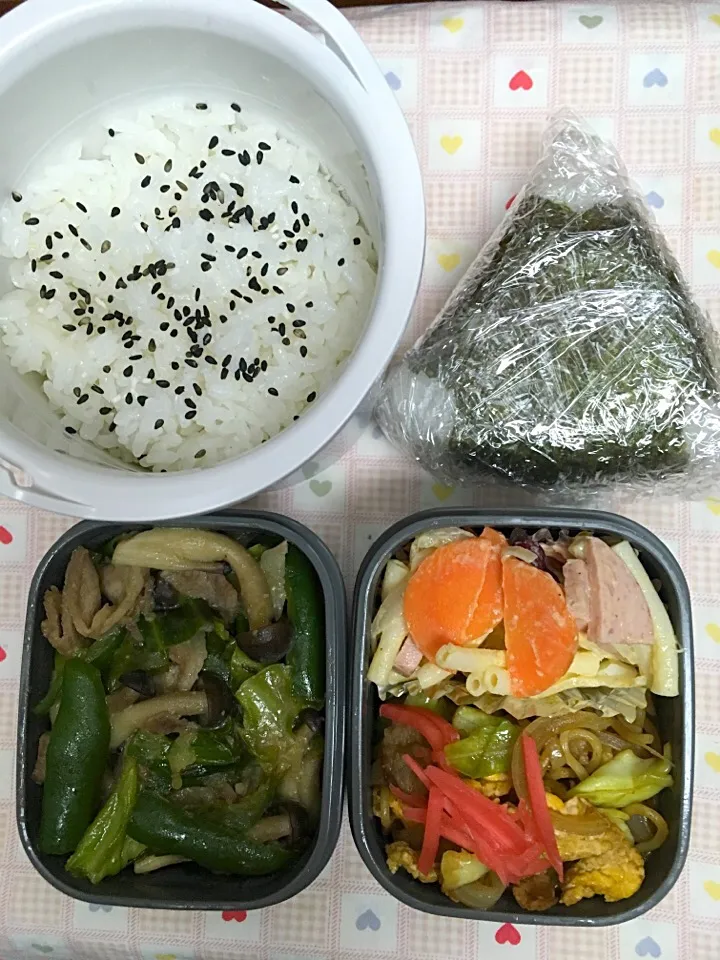 2月20日息子弁当
豚コマキャベツピーマン味噌炒め
焼きそば マカロニサラダ
たらこのデカおむすび|オリーブさん