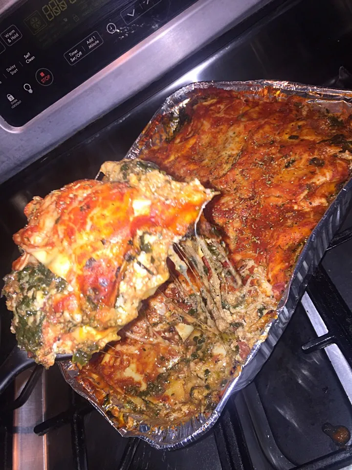 Three cheese spinach lasagna|Tawanjaさん