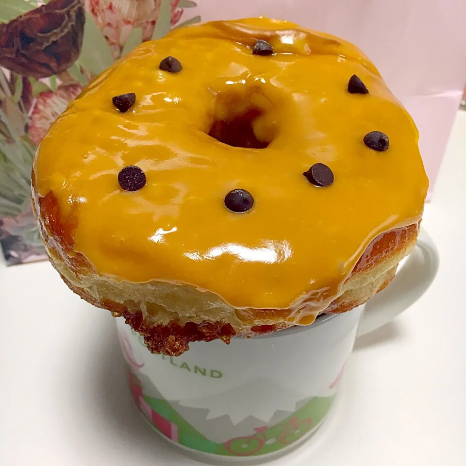 Snapdishの料理写真:PASSION FRUITE DOUGHNUTS|Makigelinaさん