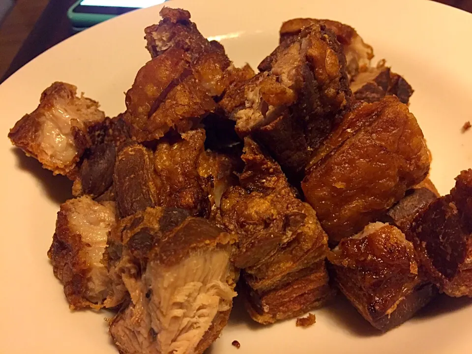 Filipino Lechon Kawali|Chris Shannonさん