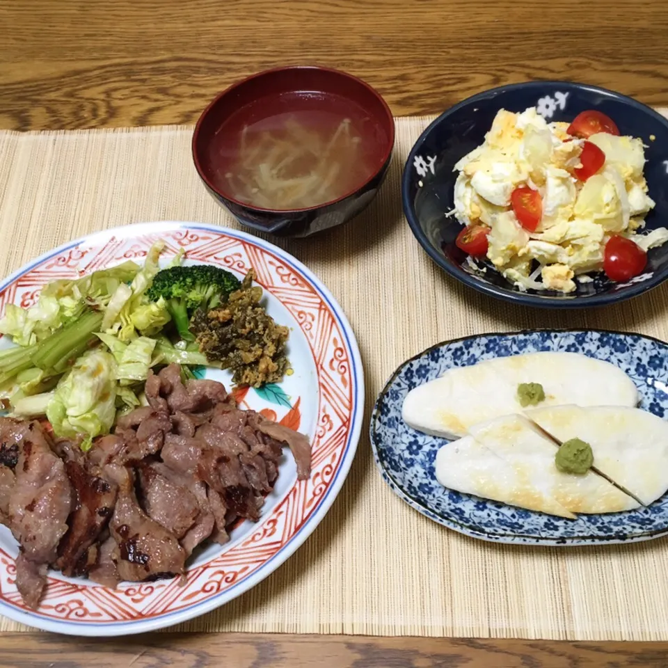 春雨のスープ・ゆでたまごとジャガイモのサラダ・笹かまの板わさ・牛たん|美也子さん