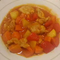 Snapdishの料理写真:Chicken Afritada|Rinielさん