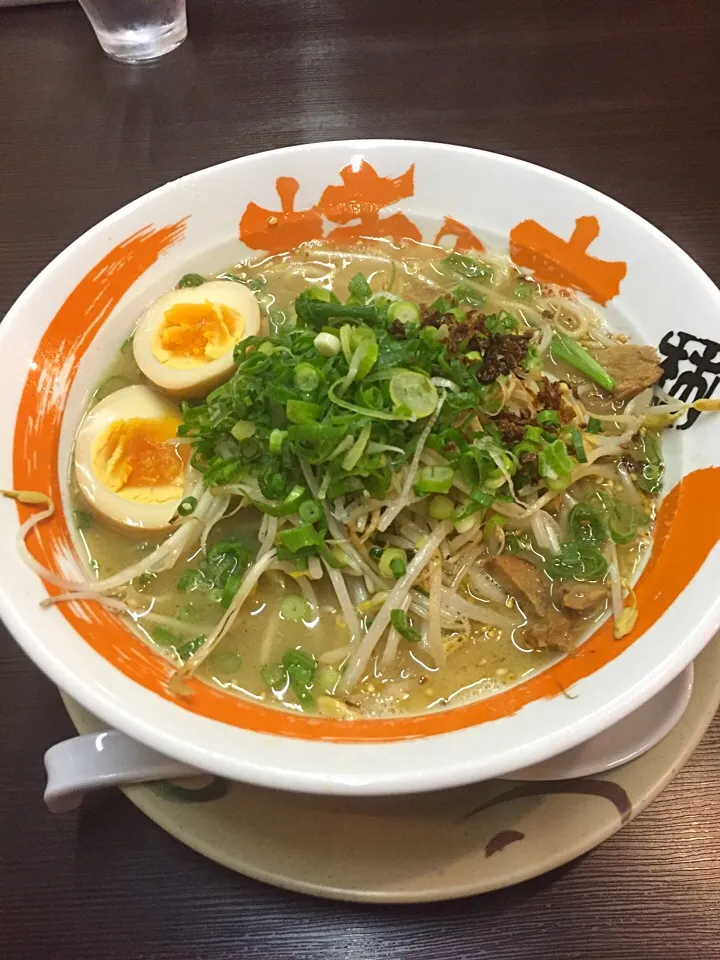 鹿児島ラーメン 柿の木ラーメン小って全然 小じゃない！|sayakaさん