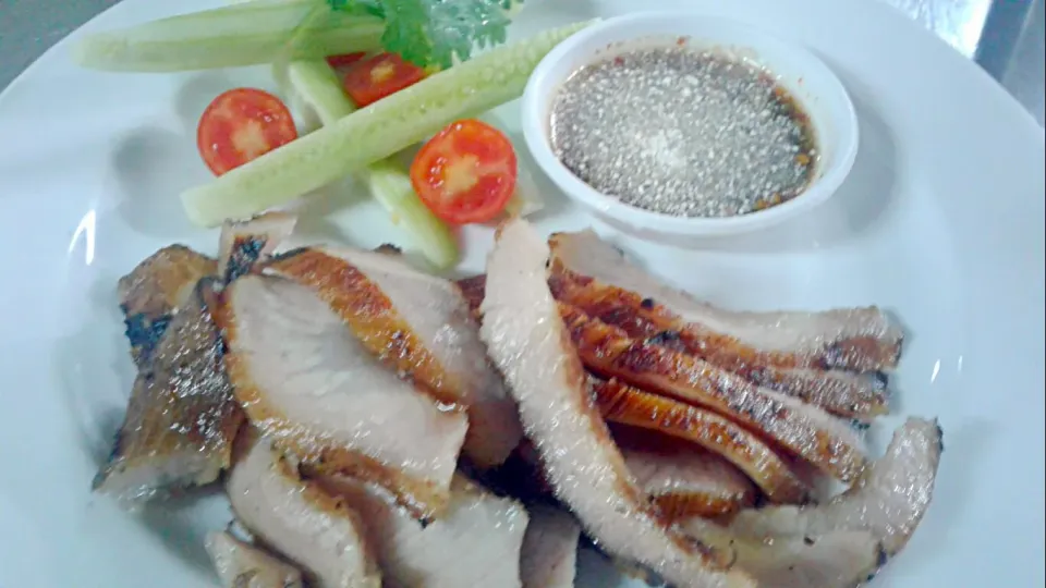 Snapdishの料理写真:Kor Moo Yan (grilled pork neck)|Jorge Bernal Márquezさん