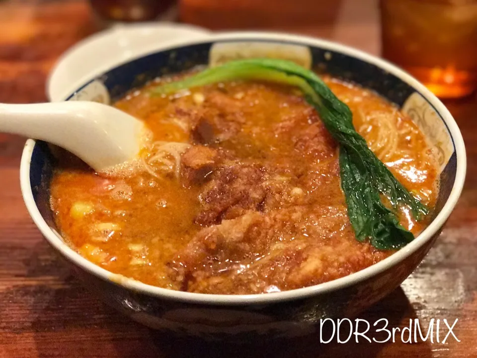 Snapdishの料理写真:支那麺はしご 入船店で排骨担々麺（ぱいこうだんだんめん）|ddr3rdmixさん