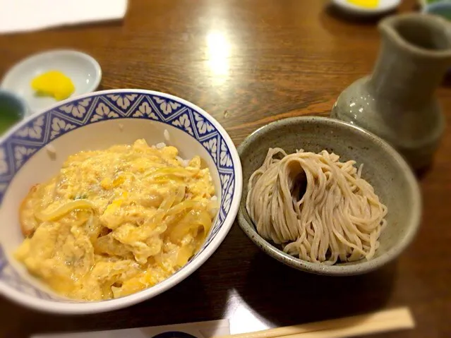 Snapdishの料理写真:カツ丼と生そば（半人前）|原田さん