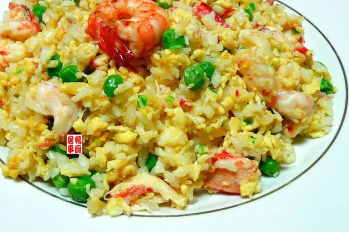 fried rice with crab meat and shrimp|steven z.y.さん