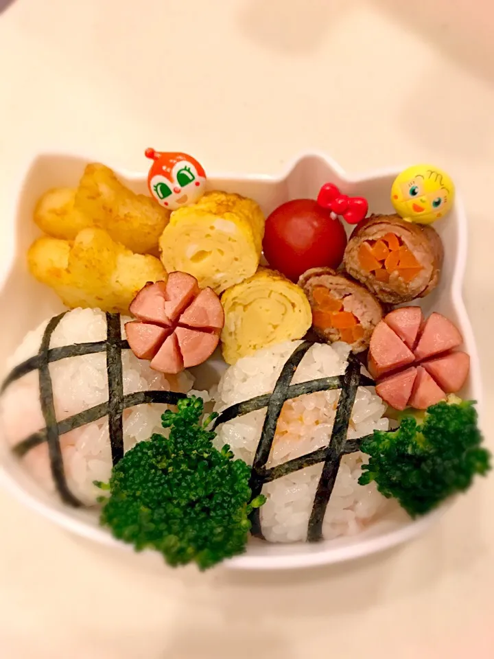 大きなおにぎり弁当✨|Michiko Okamotoさん