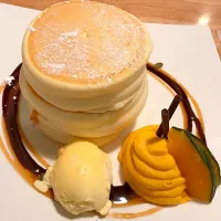 Snapdishの料理写真:カボチャのパンケーキ～フルール～