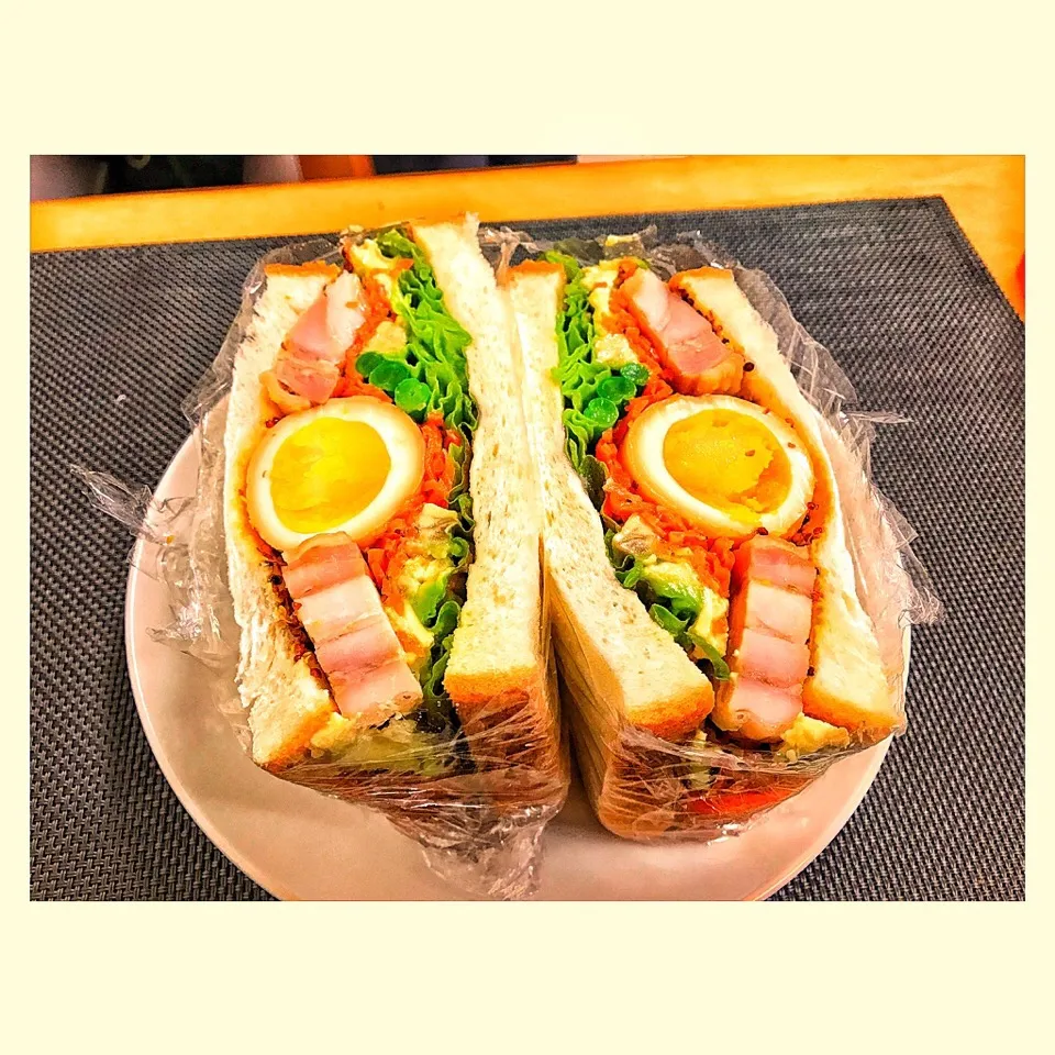 Instagramにアップしなかったシリーズ②
ボリュームサンド🍞|はるなさん