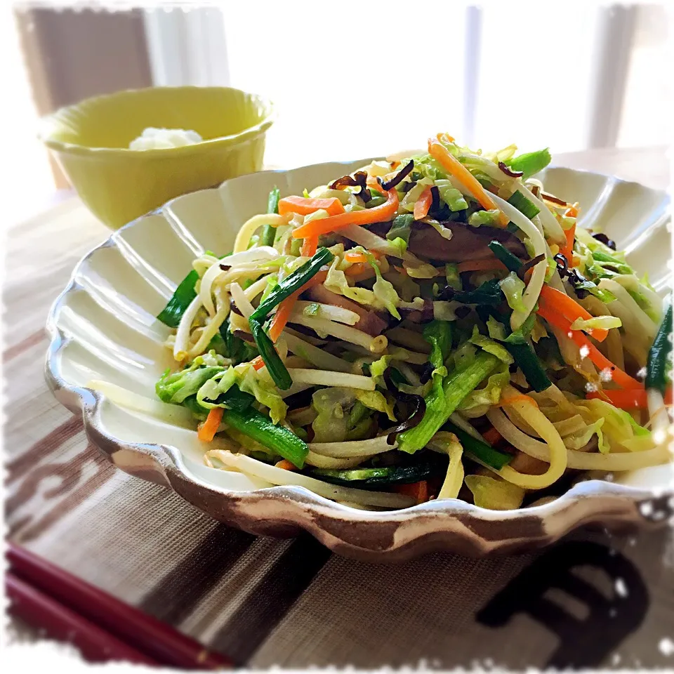 特損より〜 ２つ星料理人が作る焼きそばレシピ "旬の野菜をたっぷりのシャキシャキ焼きそば"|みずほさん