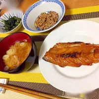 サバのみりん干しと納豆 和風の夕飯|エンスーさん