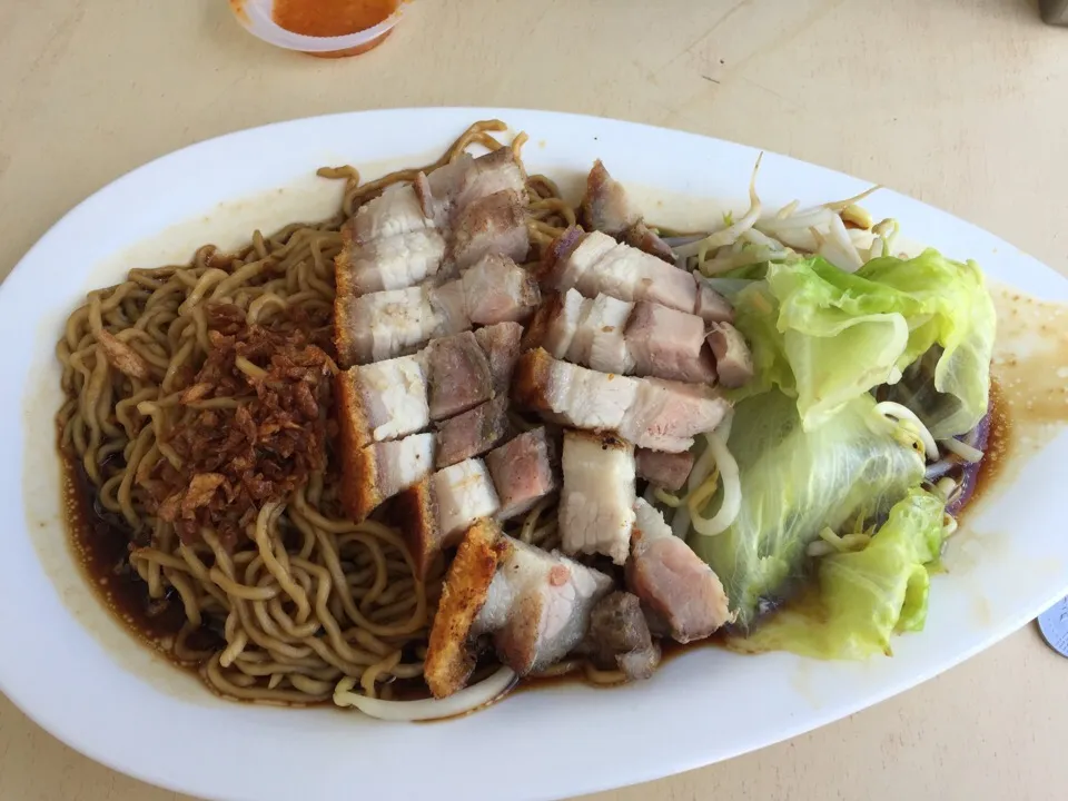 Noodles with pork belly|Darren Loさん