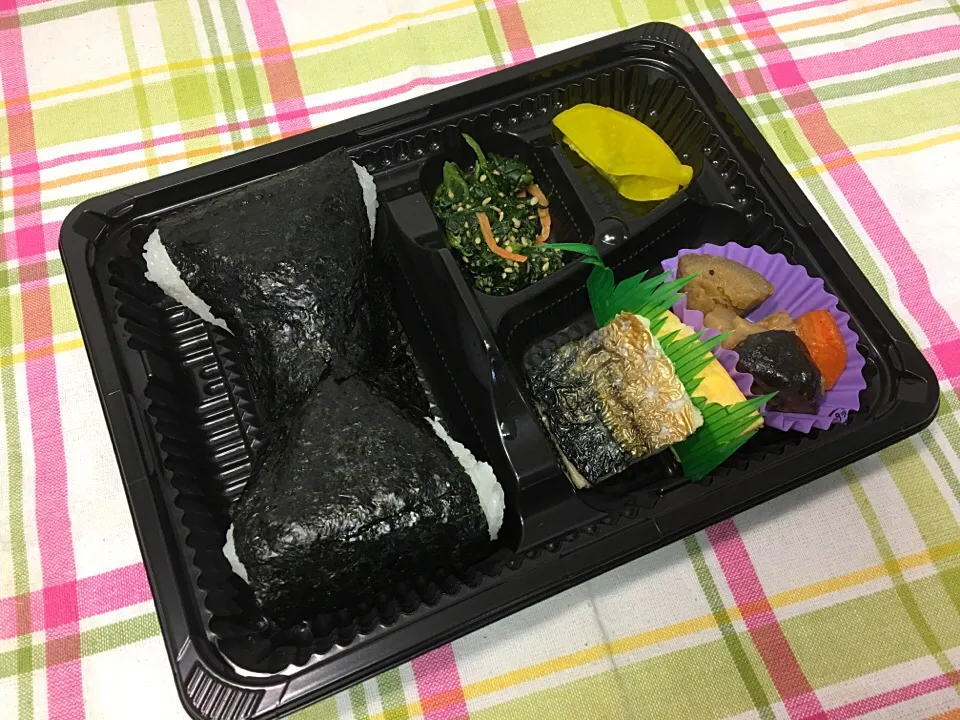 Snapdishの料理写真:農業祭おにぎり弁当 豊川市宅配|Naokazu Kuritaさん