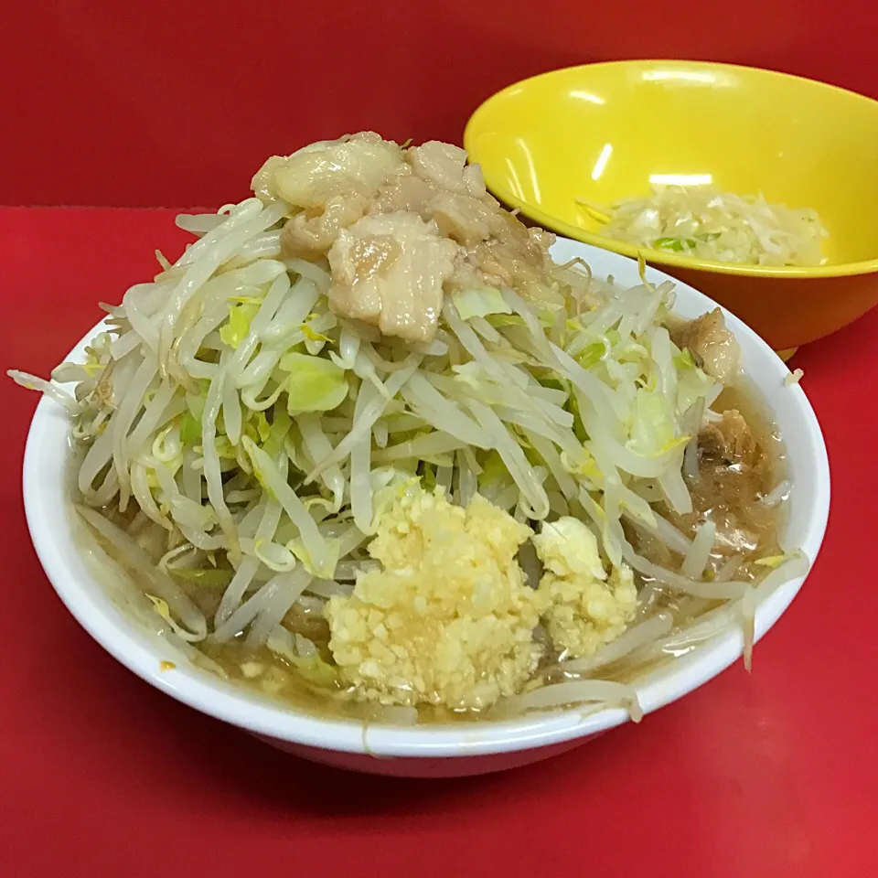 ラーメン二郎 茨城守谷店|.さん