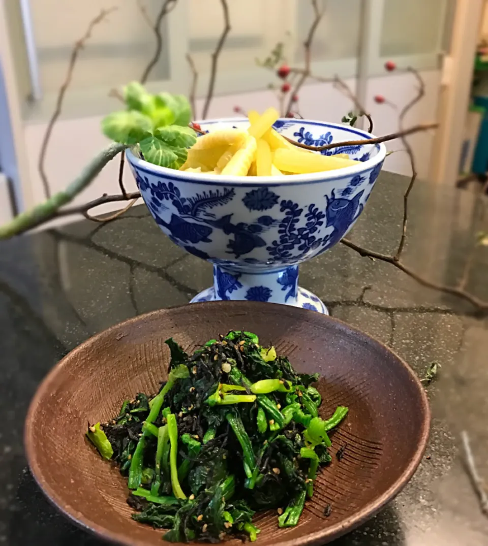 筍と蕗の煮物と
ほうれん草のひじき和え|シュトママさん