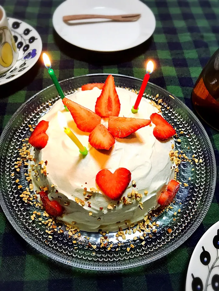 旦那さん誕生日ケーキ#バースデーケーキ #あまおう|シホさん