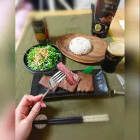 Snapdishの料理写真:《佐賀牛ステーキで黒ビール》|erichiさん