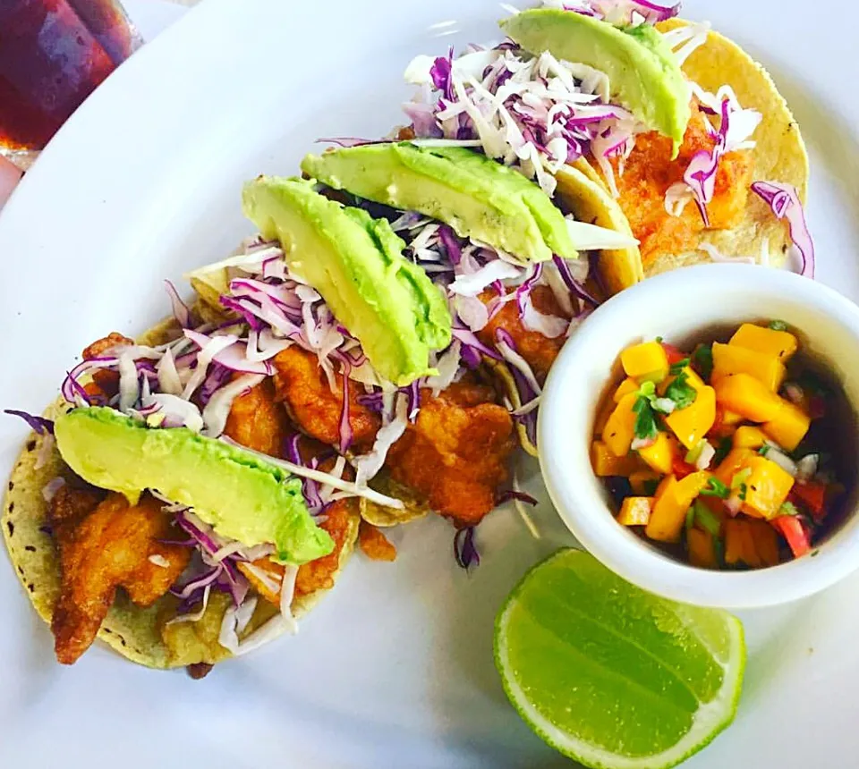 Baja Tacos Sunday😍🐟🌮#fishtaco #crispyfishtacos|🌺IAnneさん