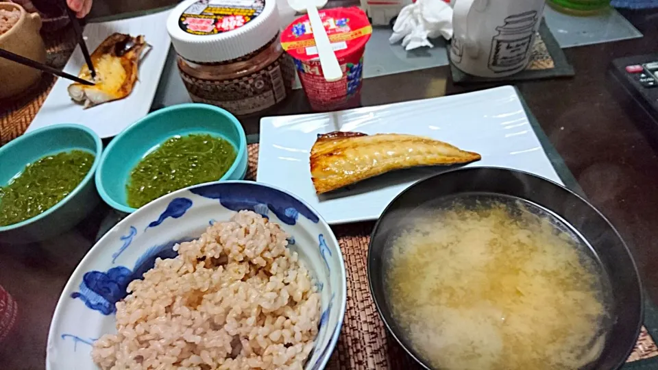 鯖の干物&めかぶ&大根の味噌汁|まぐろさん