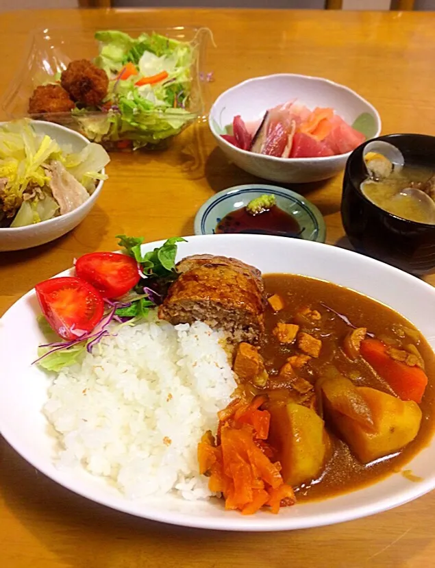 Snapdishの料理写真:実家めし 母ちゃんカレー|ガク魁‼︎男飯さん