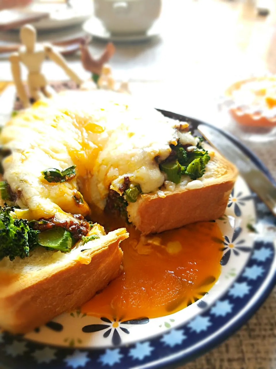 今日のランチ☀🍴カレートースト|そらさん