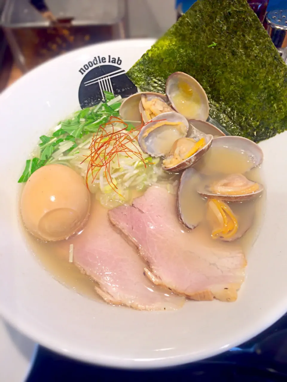 Snapdishの料理写真:あさりラーメン@noodle lab styl T|morimi32さん