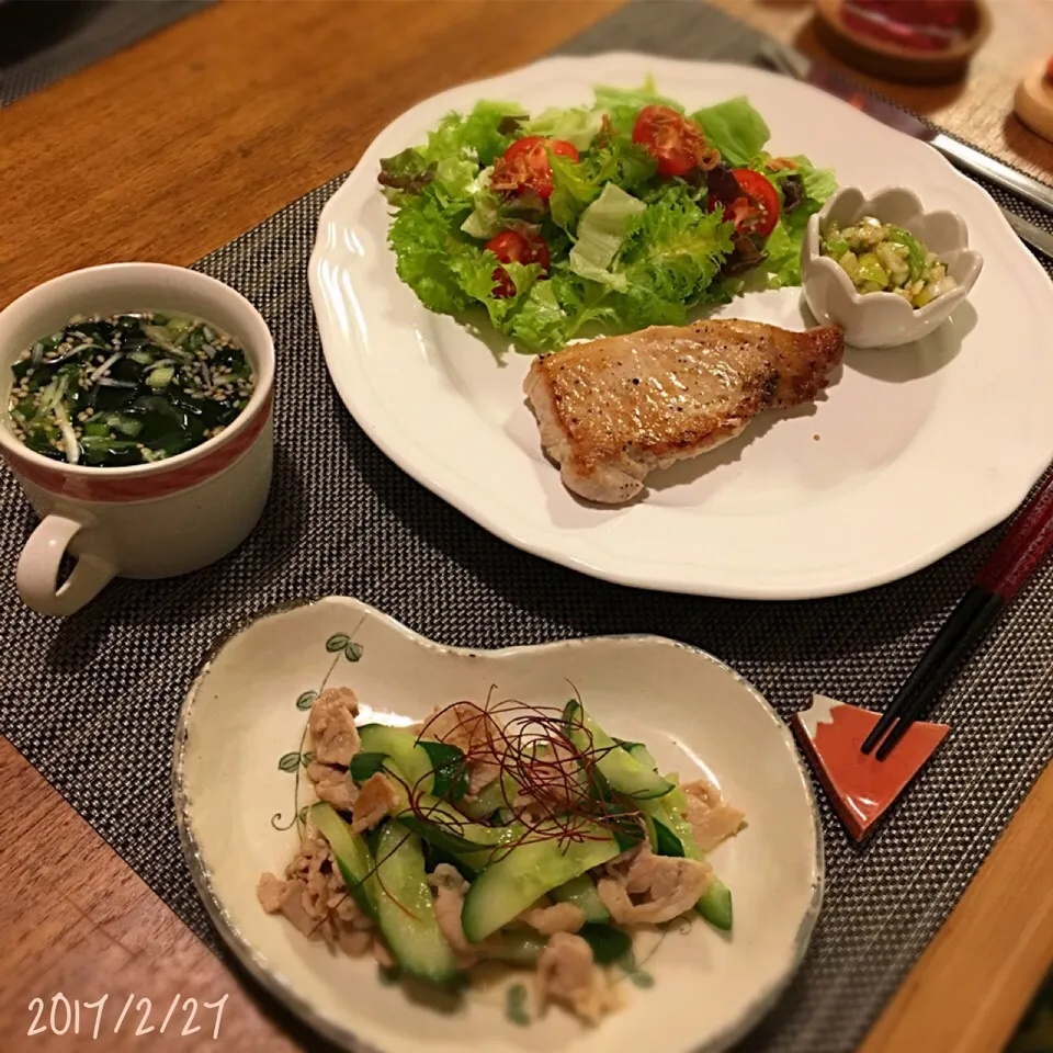 Snapdishの料理写真:ポークソテー／ねぎ塩たれ
豚ばらときゅうりの中華炒め
春雨スープ|𓇼 Ⓢ Ⓗ Ⓘ Ⓝ Ⓞ Ⓑ Ⓤ 𓇼さん