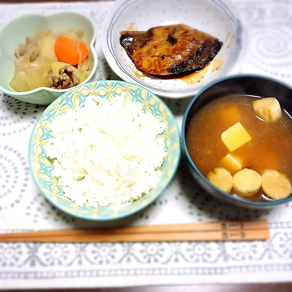 Snapdishの料理写真:ブリの照り焼き|るりかさん