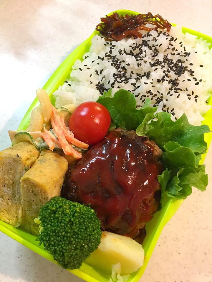 Snapdishの料理写真:2017.2.28 中１男子ハンバーグ弁当(´∀｀∩)↑age↑
#弁当 #中１男子弁当 #ハンバーグ #ハンバーグ弁当|mari-pさん