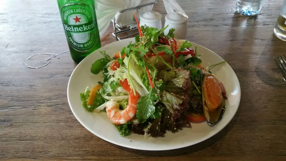 Snapdishの料理写真:Seafood salad @ Boomarang Bistro Saigon|秋平さん