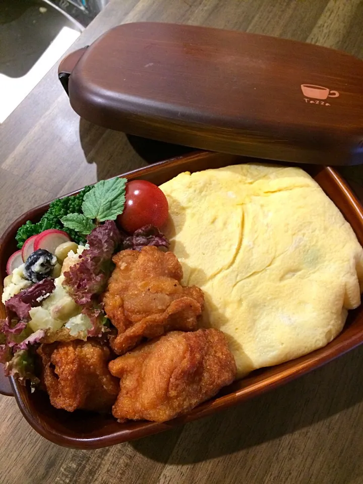 オムライス弁当|二キィさん