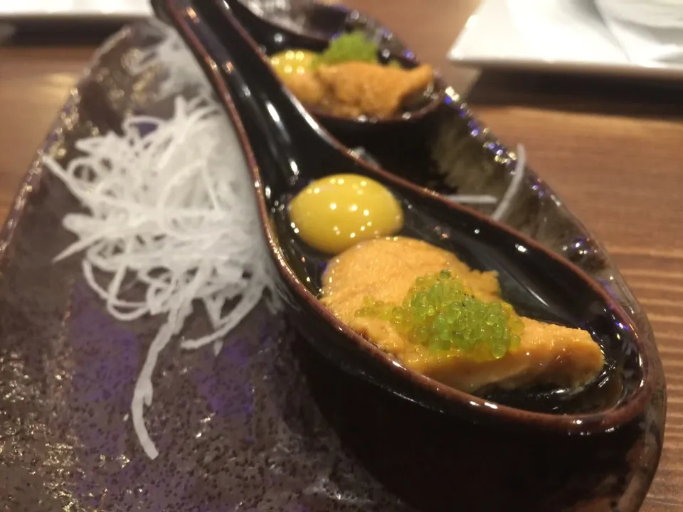 Uni and quail egg|Ariz Guzmanさん