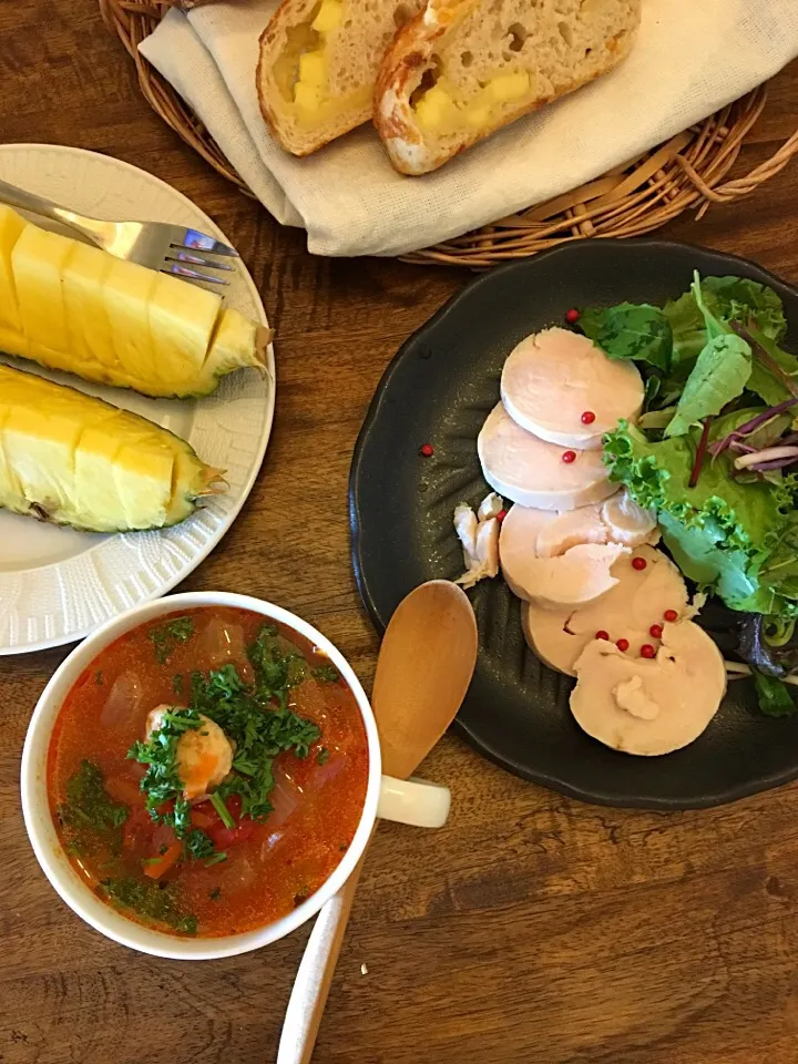 ミネストローネと鶏ハム|ようこんさん