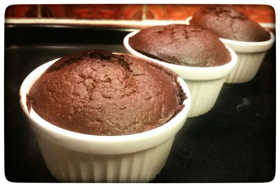 Snapdishの料理写真:selfmade lovely chocolate soufflé
made with ❤ and Swiss chocolate 🍫, dark chocolate 60% cacao|Najeskaさん