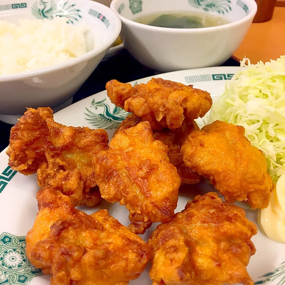 唐揚げ定食ご飯少なめ|ちな姉＠水ノ智南英さん