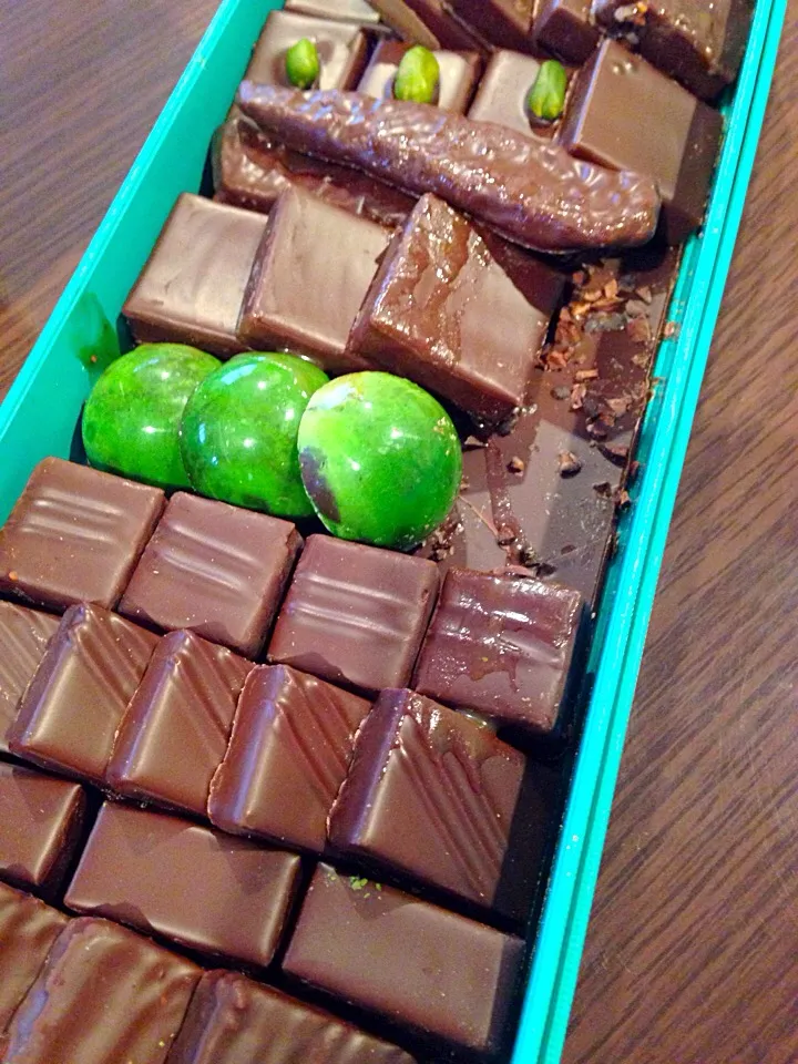 パトリック ロジェのチョコレート。(^_-)。|Takako Saitoさん