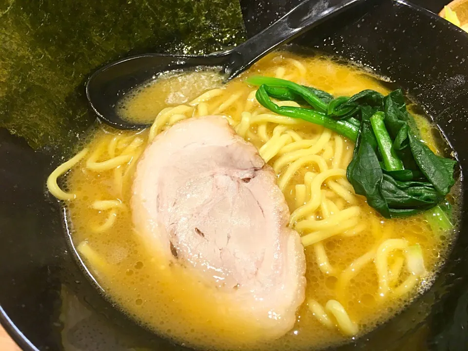 家系ラーメン|pipioujiさん