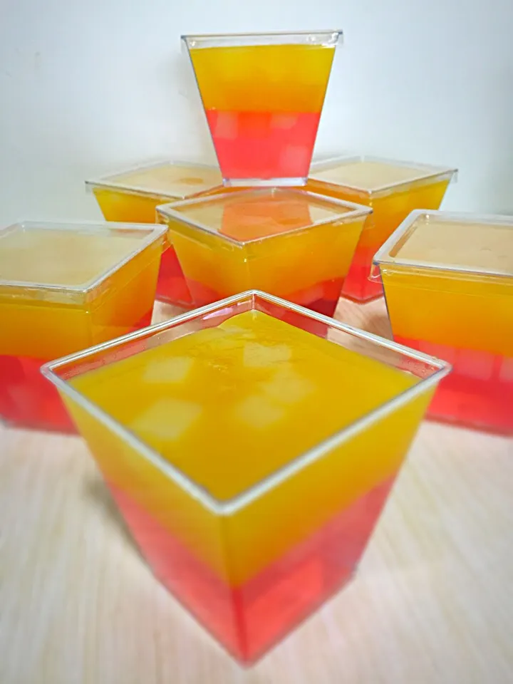 Passion Fruits Jelly with Nata de coco 🌴|Tari's Kitchenさん