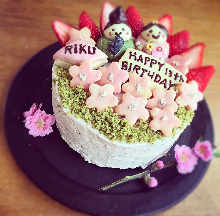 Snapdishの料理写真:ふくはるか苺クリームでお誕生日ケーキ|kunipさん