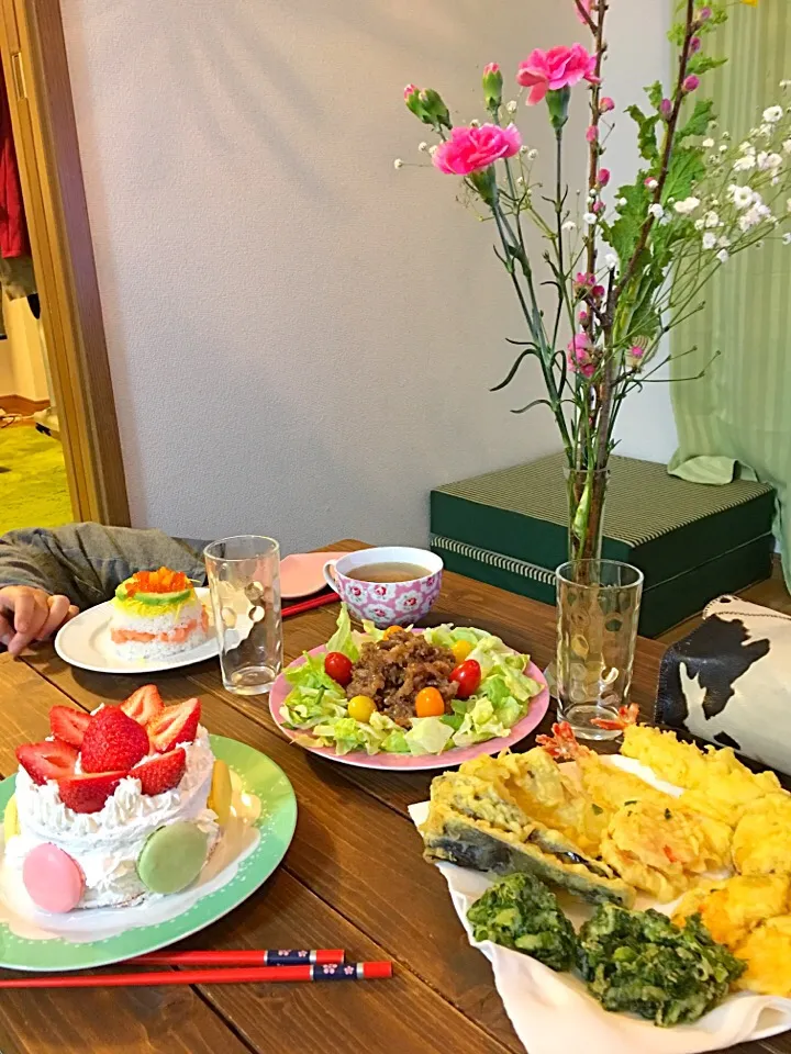 Snapdishの料理写真:ひな祭りパーティー🎉|ともさん