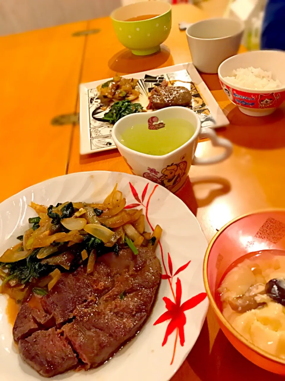 牛ミスジステーキ  たまねぎとホウレンソウのソテー   ズワイガニと鶏肉の茶碗蒸し  しめじのお味噌汁|ch＊K*∀o(^^*)♪さん