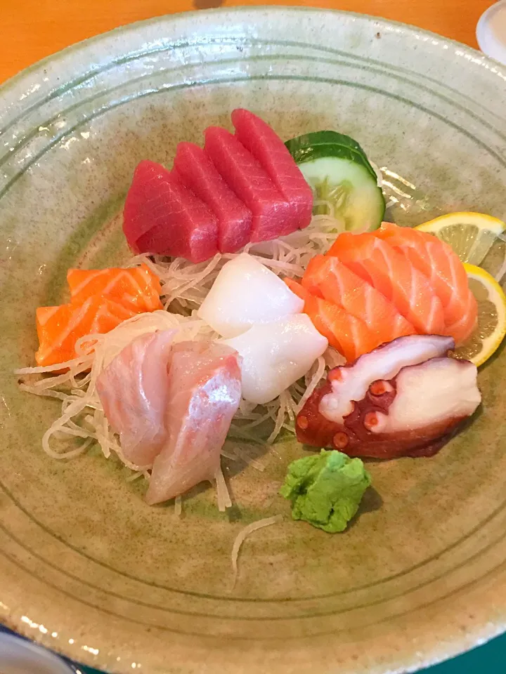 Snapdishの料理写真:Sashimi#|Generaalさん