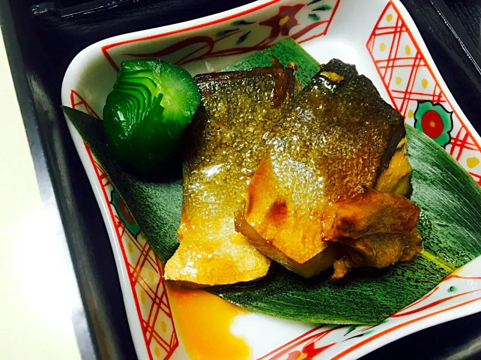 我が家のお雛様dinner～
ぶりの照り焼き|vege食堂さん