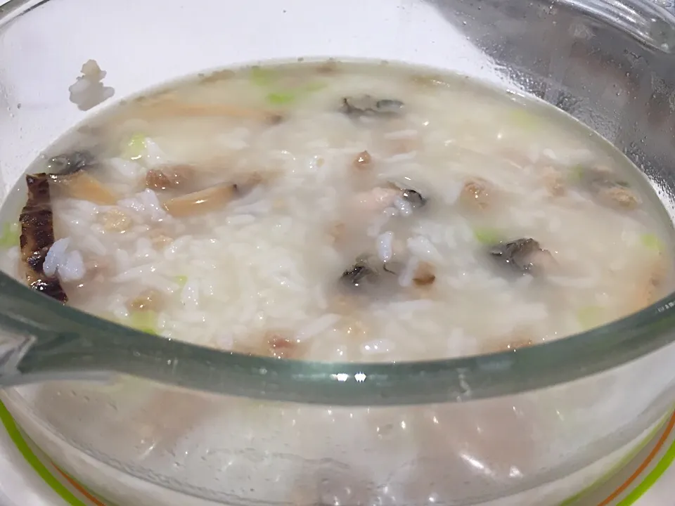 Baby oysters porridge|Sky Blueさん