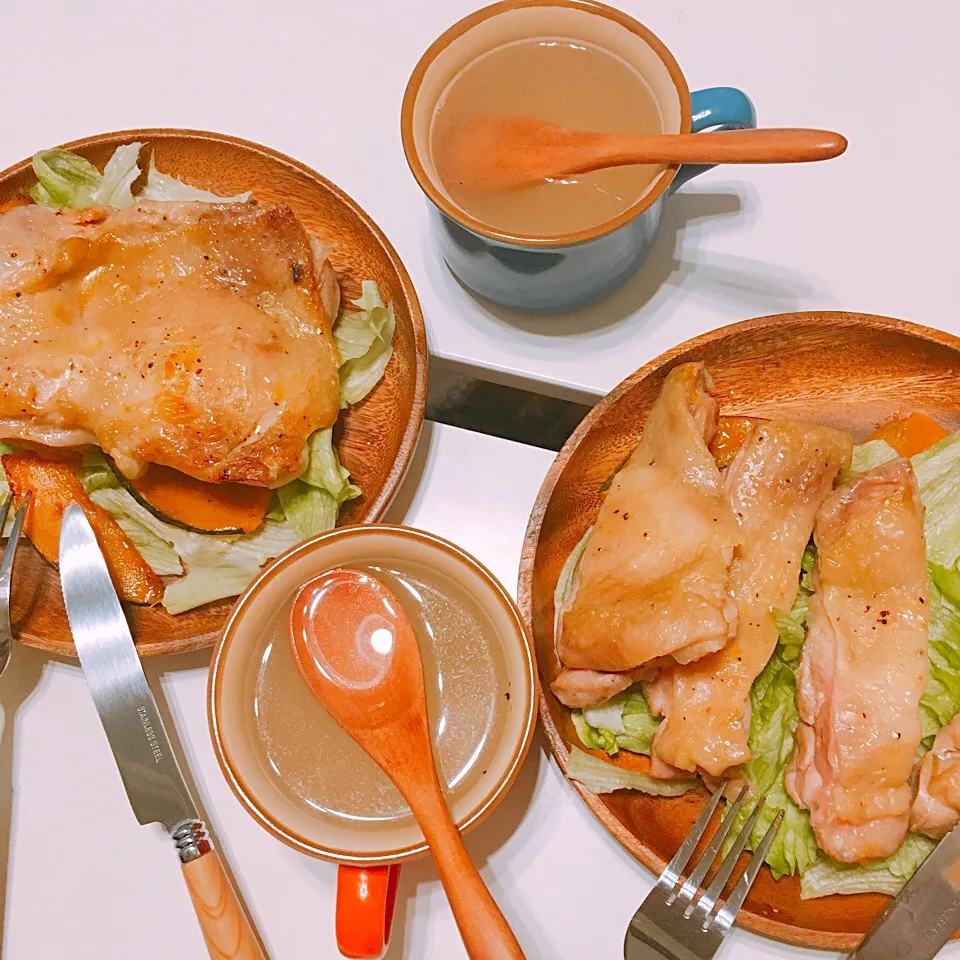 Snapdishの料理写真:チキンステーキ|ゆちのすけさん