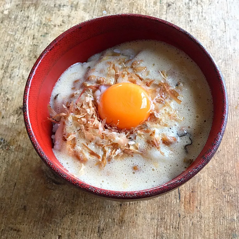 糖質制限ダイエットお休みな朝ごはん‼︎
#ふわふわ納豆 #たまごかけご飯 #卵かけごはん #朝ごはん #納豆ごはん|Yoshinobu Nakagawaさん
