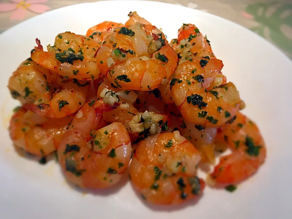 Snapdishの料理写真:Garlic Lemon Shrimp|🌸ルビーかわな🌸さん