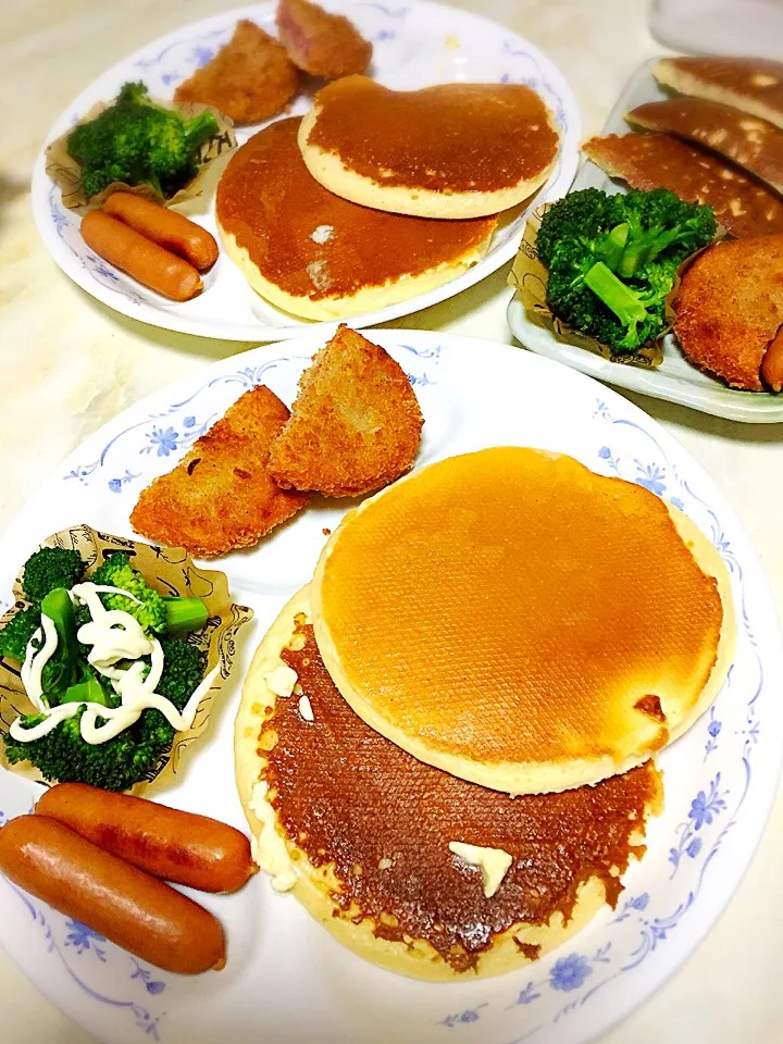 久しぶりのホットケーキ😋|えみさん